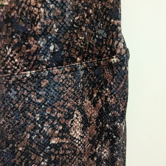Spanx Snakeskin Pants Faux Leather - Picture 6 of 6